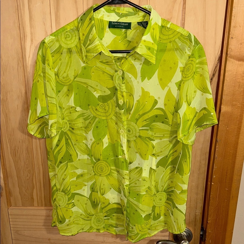 Lemon Grass Women's Lime Floral Blouse